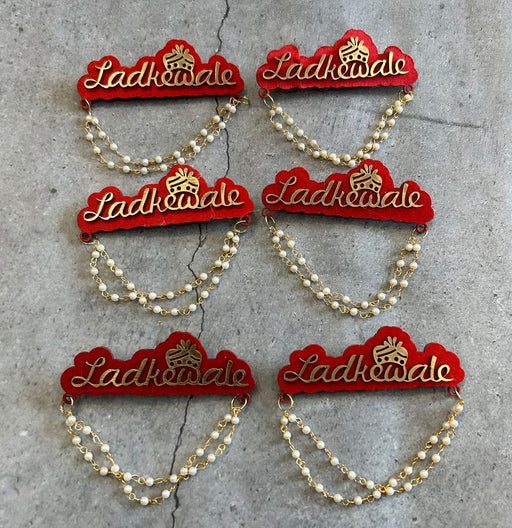 Design 2 Stylish Brooches Ladkewale Team Bride Groom Mdf Golden Plated Brooch Clips Pin for Men & Women for haldi, sadi, Reception,Wedding Events and many functions(Red)