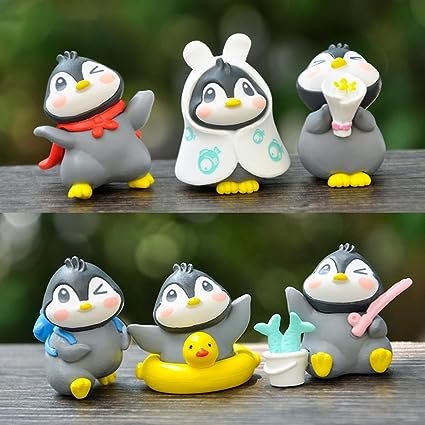 1 Set of Resin Penguin Miniature for Unique Gift, Home, Bedroom, Living Room, Office, Restaurant Decor, Figurines and Garden Decor Items(1 Set, Multicolor)(Resin)