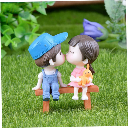 1 Set Couples Miniature Figurines Multiuse as, Toys, Showpieces, Gift Item (1 Set, Multicolor) (1 Bench, 1 Couples) (Random 1 couple)
