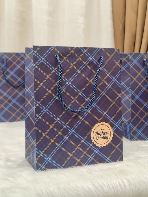 Small Size Paper Bag With Handle 24 x 19 x 9 cm Gift Paper bag, Carry Bags, gift bag, gift for Birthday, gift for Festivals, Season's Greetings and other Events(Blue)