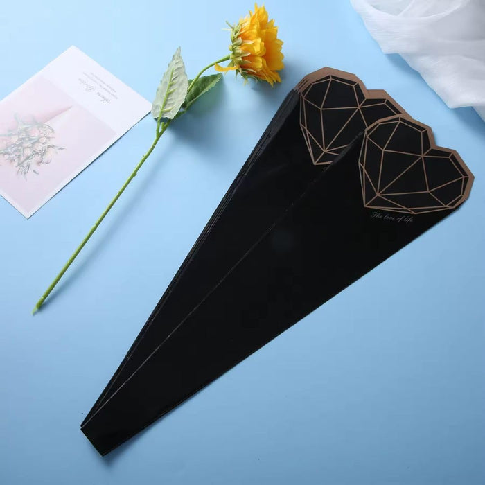 Heart Shaped Decorative Flower Bouquet Cover for Single Rose/Flower/Bouquet | Decorative Wrapping Sleeve for Gifting, Wedding, Propose, Valentine (Black)