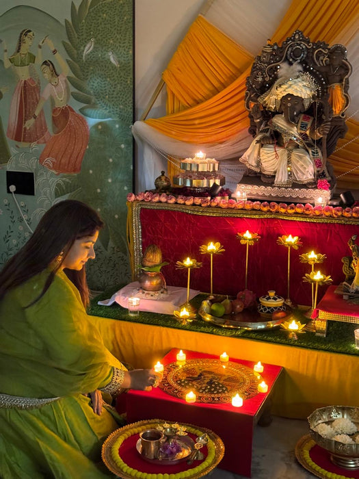 India’s First 3D DIY Rangoli Kit with Mirror Design | 17 Inch | Includes 5 Free LED Candles (Palace Peacock)