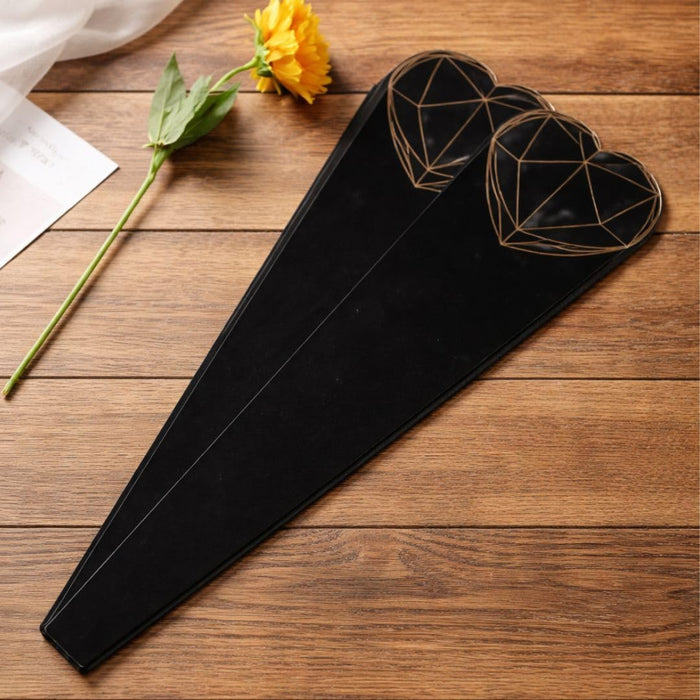 Heart Shaped Decorative Flower Bouquet Cover for Single Rose/Flower/Bouquet | Decorative Wrapping Sleeve for Gifting, Wedding, Propose, Valentine (Black)