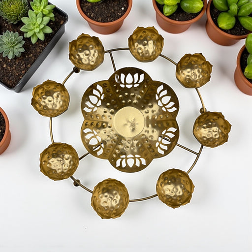 1 Pcs Decorative Round Gold Polish Decorative Urli Bowl Candle Holder for Home Decor,Mandir Decor,Diwali Decor, Floating Flowers,Candles Diya holder, Office,Table Decor, Entrance Decoration Item (Pack of 1) (Golden)