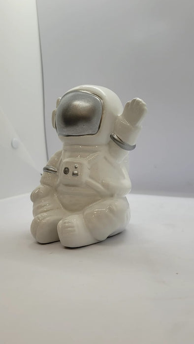 SATYAM KRAFT 1 Piece Ceramic Astronaut Design Gullak : Piggy Bank for Rupees Savings - Coin Storage Tip Box Ideal for Kids and Adults - Money Kilona Pikibank ATM Coinbox(Pack of 1)