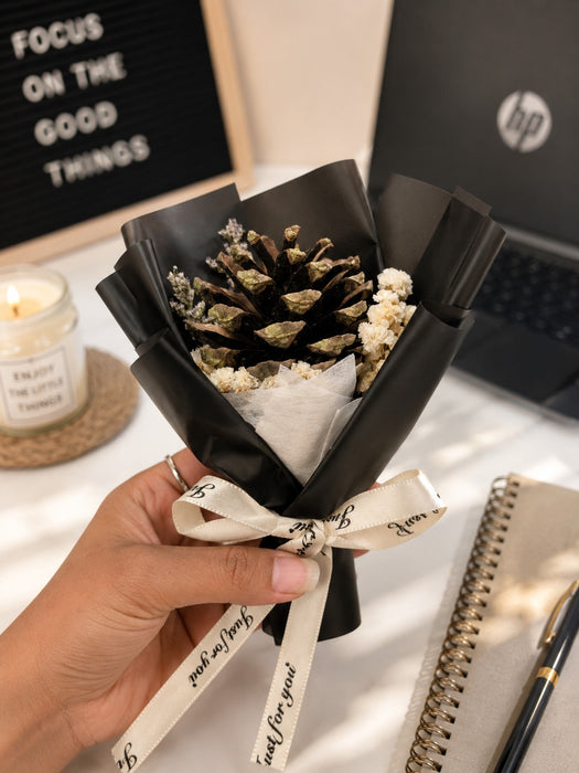 Mini Dried Flower Bouquet | Aesthetic Handmade Floral Gift Bouquet for Gifting & Décor