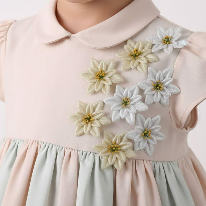 12 Pcs (6 Pcs Golden & 6 Pcs Silver) Artificial Christmas Poinsettia Flowers | Fabric Decorative Flowers for Xmas Tree, Home Décor, Christmas, Festival Decoration (Golden & Silver)