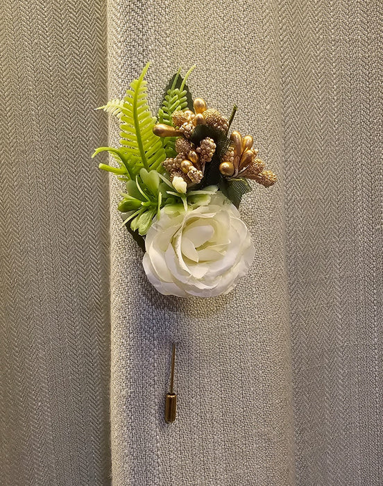 Offwhite Flower Brooch Pins for wedding decoration Wedding ceremony Brooch pin for wedding.