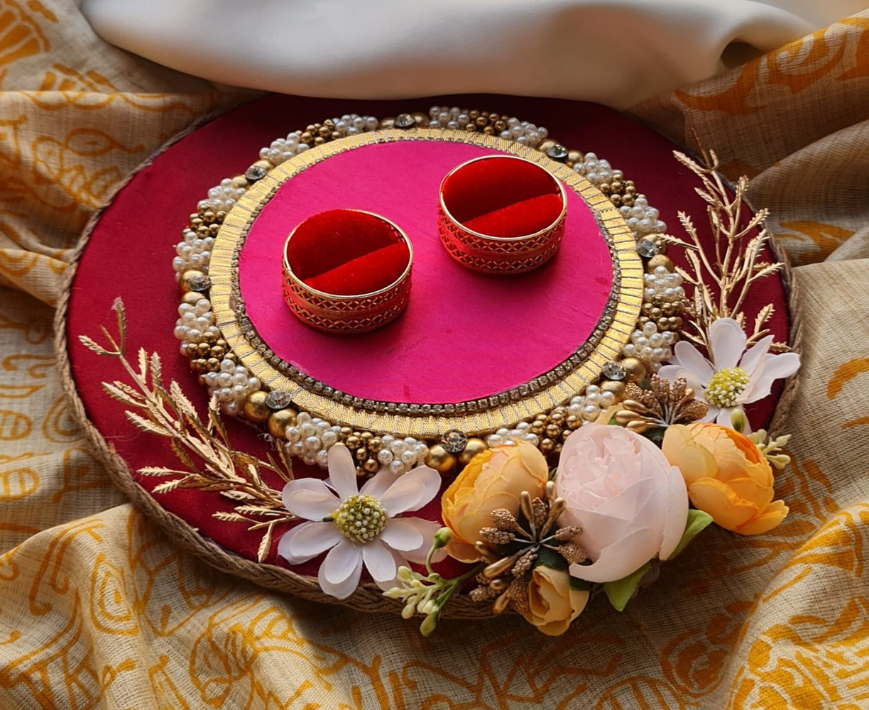 Unique Palette Beautiful White Engagement Wedding Ring Platter With  Customized Name and Date | Wedding Ring Platter | Marriage Decor |  Engagement Tray | Saggi Thali : Amazon.in: Home & Kitchen