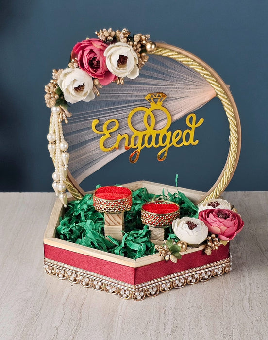 1 pcs Handcrafted Round Platter Holder Tray Engagment Ring Platter Flat Base Floral  Design  2 Ring Platter Function Wood Decorative Platter