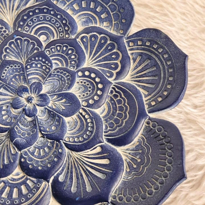 1 Pcs Mandala Design Plate decorative Showpiece For Gift, Home decoration, wall decor, Good luck charm, Living Room, Decoration Items, Bedroom, Out door & Indoor (Pack of 1, Blue)