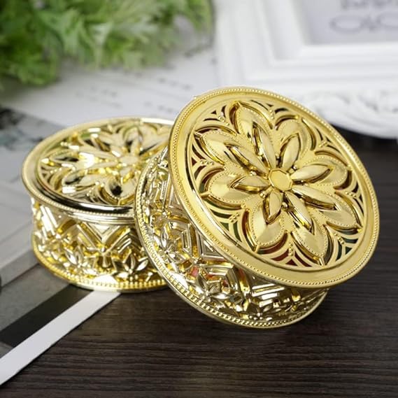 Amazon.com: Elegant jewel box Women Chain ring in solid Gold 9k, 14k, &  18k, Flexible chain ring, gold Cable chain ring, Gold chain link ring for  women, Unique gift, RN257 : Handmade