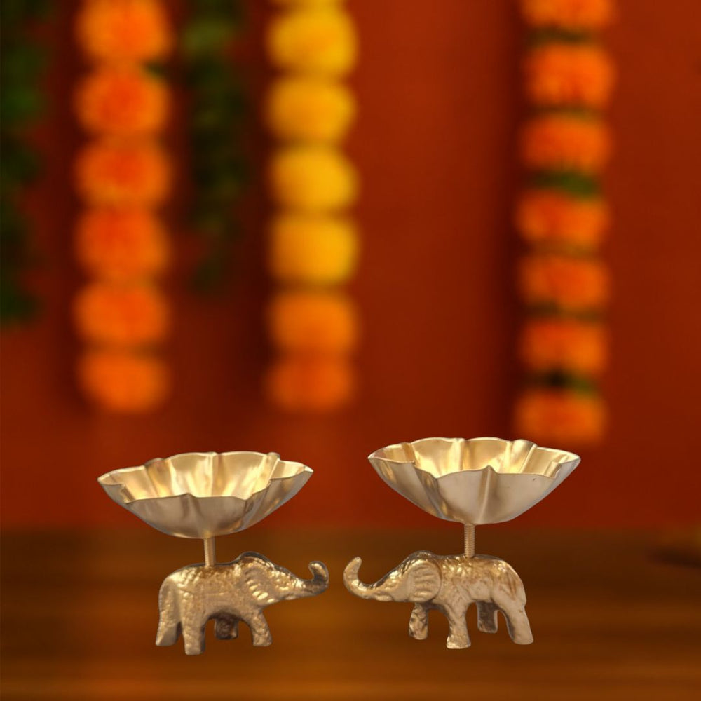 2 pcs decorative Elephant T-light candle Holder (3 INCH)