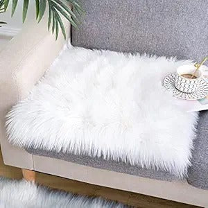 Premium Fur Fabric for Photography Backdrop, Baby Shower & Decoration – 70 x 40 Inch (Approx. 178 x 102 cm)