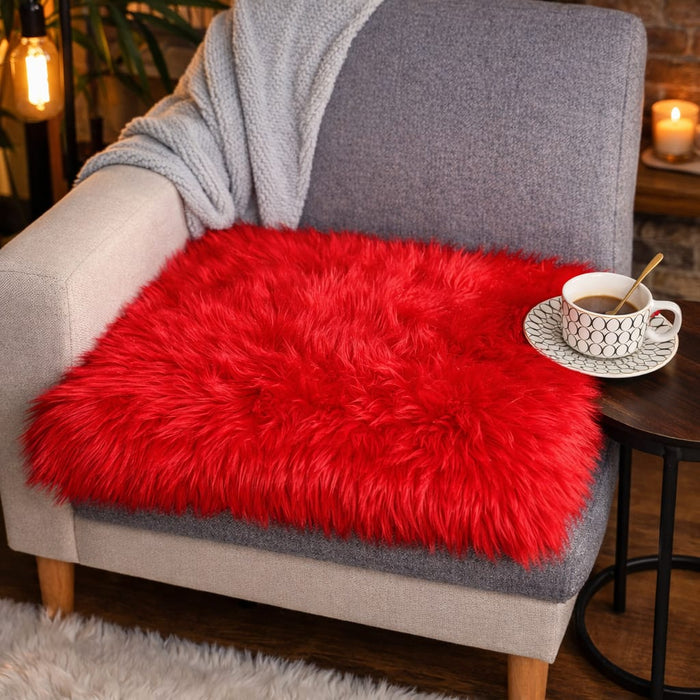 1 Pcs Premium Fur Fabric for Photography Backdrop, Baby Shower & Decoration – 70 x 40 Inch (Approx. 178 x 102 cm)