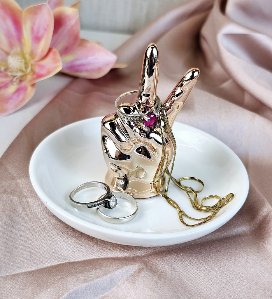 Jewelry ring holder deals
