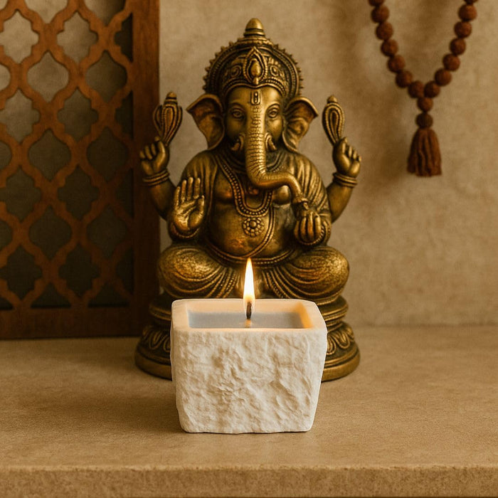 1 Pcs Scented Wax Candle in Square Container | Blue Aromatherapy Candle for Home Décor, Spa, Meditation, Gifting & Relaxation