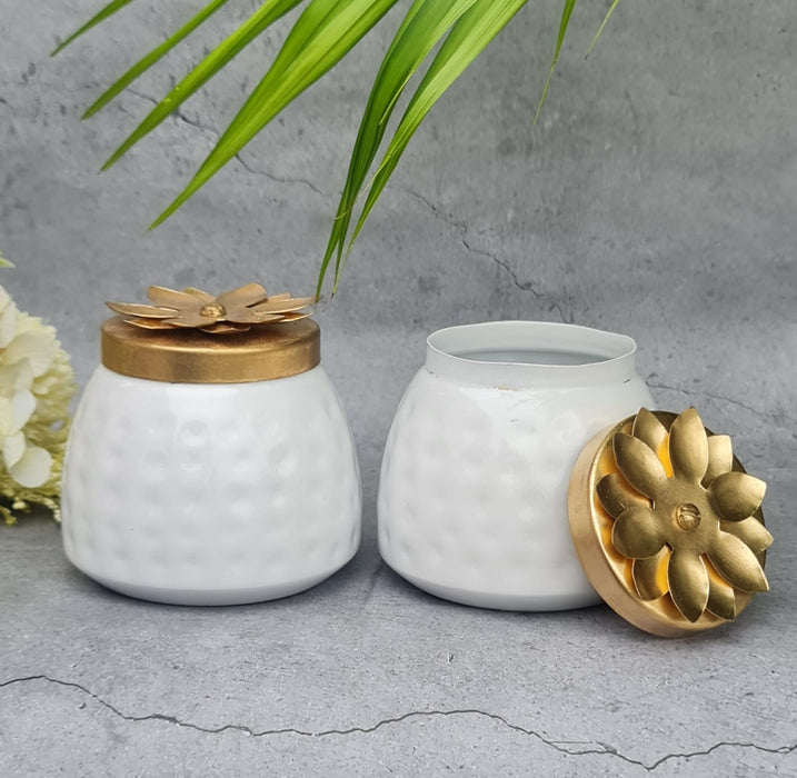 SATYAM KRAFT Pack of 2 Metal Polished Alloy Container With Lid Brass Finish Design for Chocolates Dry Fruits.(White)
